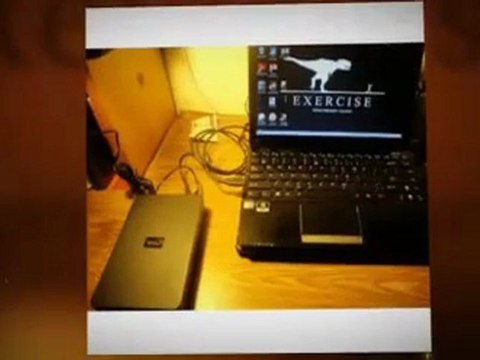 ASUS Eee PC Seashell 1215N-PU17-BK 12.1-Inch Netbook with 6 Hours of Battery Life - Black