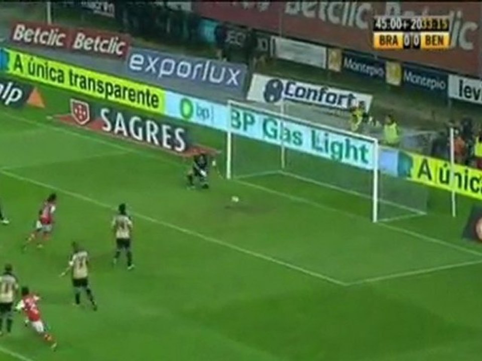 Rodrigo rettet Benfica einen Punkt