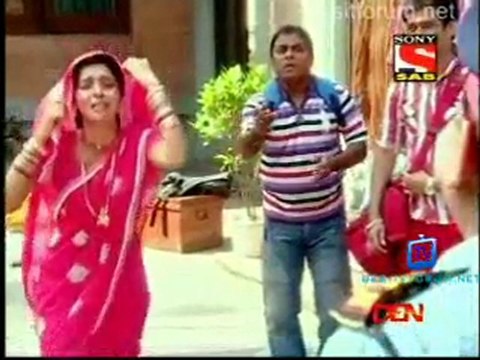 Lapataganj - 8th November 2011 Video Watch Online part3