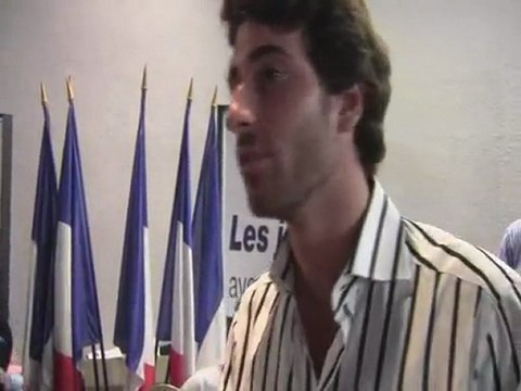 Interview de militants du FNJ aux Journées d'été de Marine Le Pen