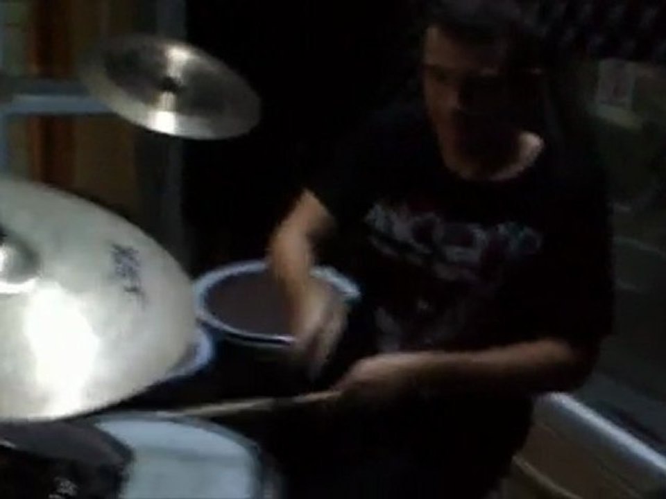 raining blood-dogi
