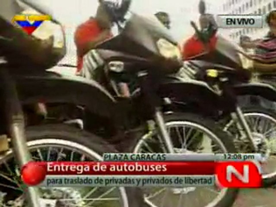 Ministerio de Asuntos Penitenciarios entrego flota de vehiculos para traslados de internos