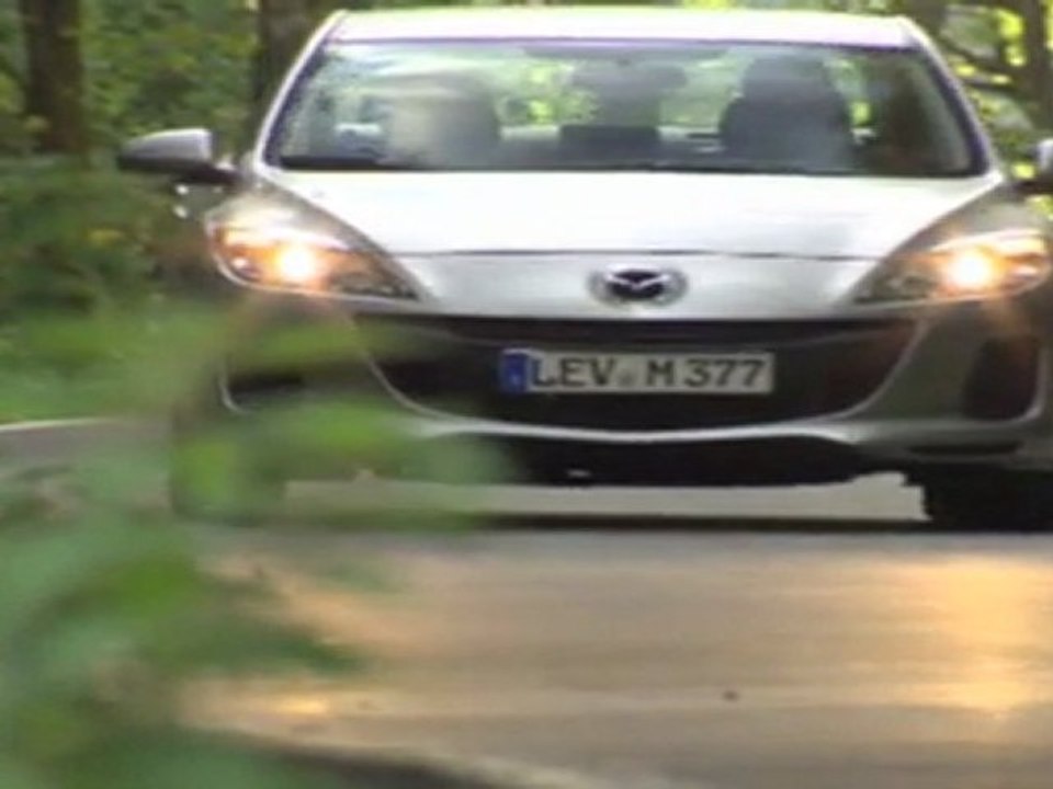 El rejuvenecido Mazda 3 - Español