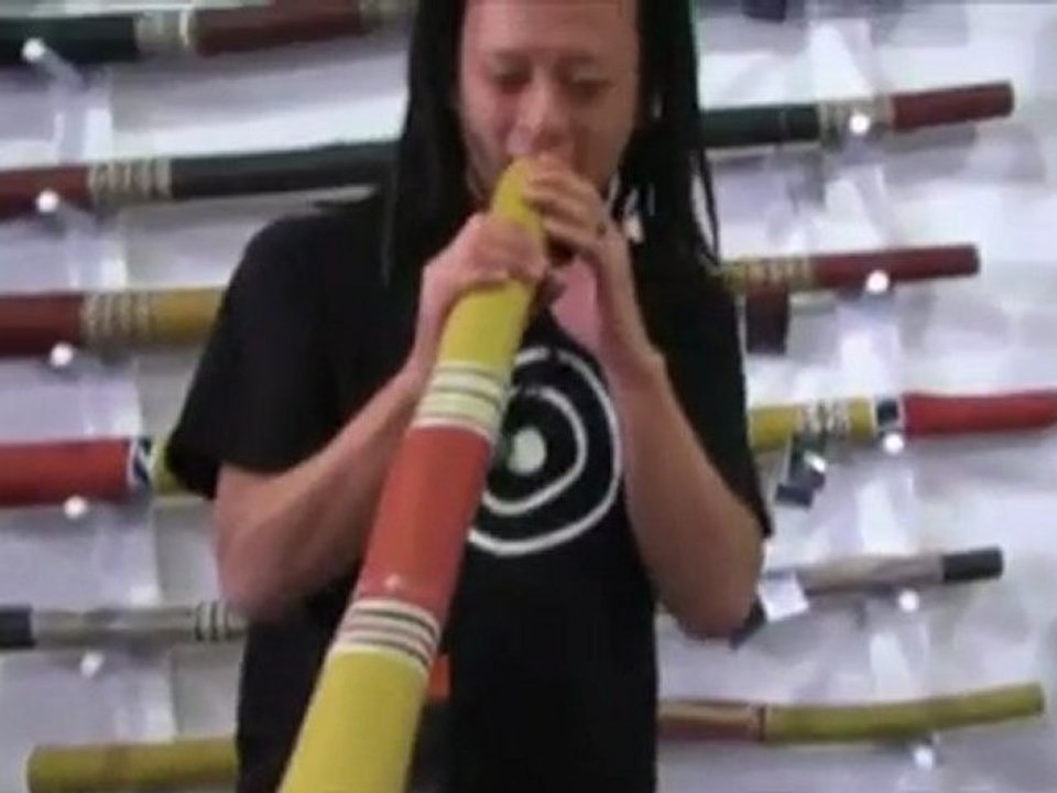 Didgeridoo Store Yidaki Demo - Djalu Gurruwiwi D