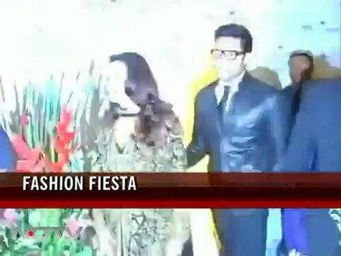 Mom to be Aishwarya Rai Bachchan Attends Abu-Sandeep Anniversary - 2011