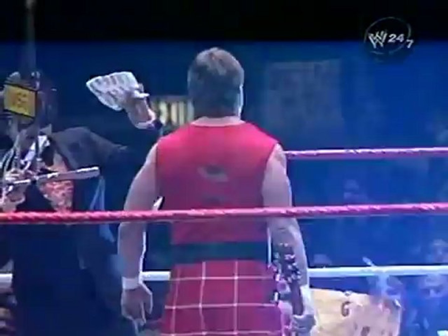 ⁣Hulk Hogan vs Roddy Piper - The War To Settle The Score part 1