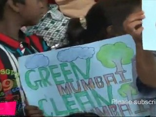 'Say No To Child Labour' Shouts Innocent Children @ Ra One Screening