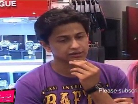 Shubh Mukherjee Reveals Real Life Shakal Pe Mat Ja Character