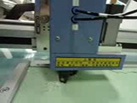 aokecut@163.com cross stitched embroidery cutter plotter machine