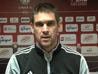 DUPLEX J. GOURVENNEC (Extrait d'Espace Clubs du 09/11/2011)
