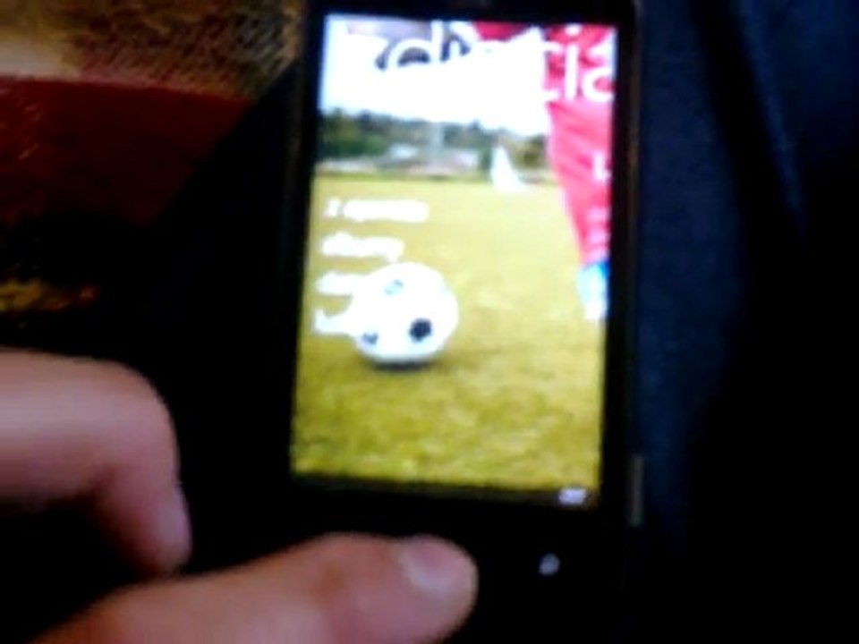 PREZENTACJA SMARTFONU HTC 7 MOZART