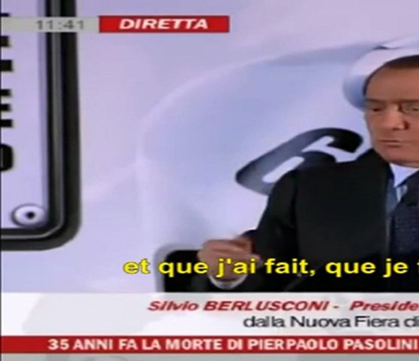 Berlusconi : "Mieux vaut aimer les jolies filles qu'être gay"