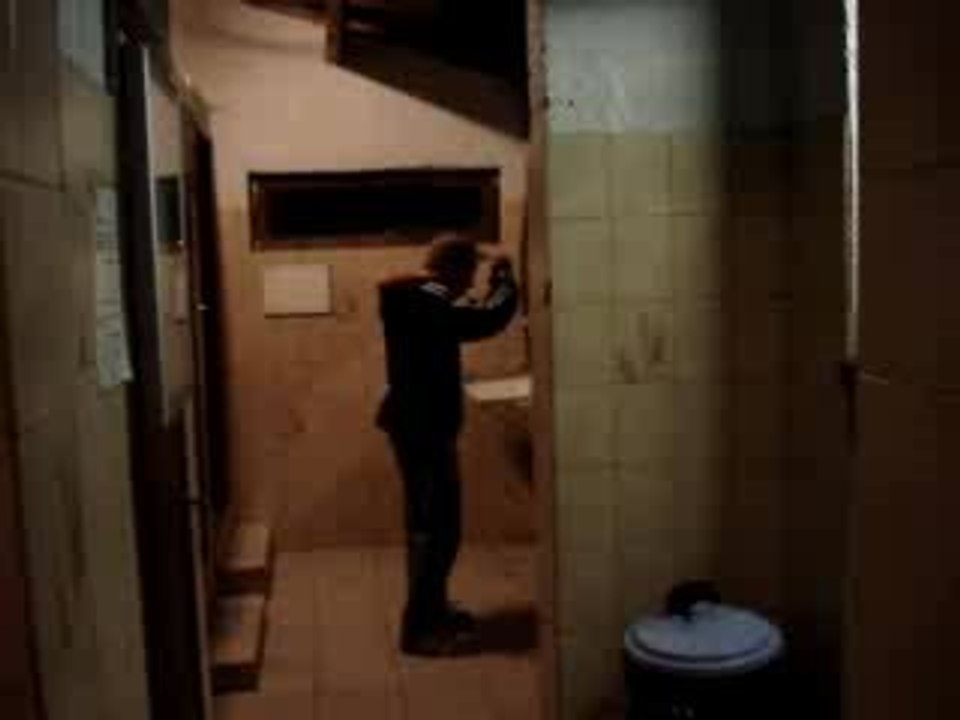 MOV09026