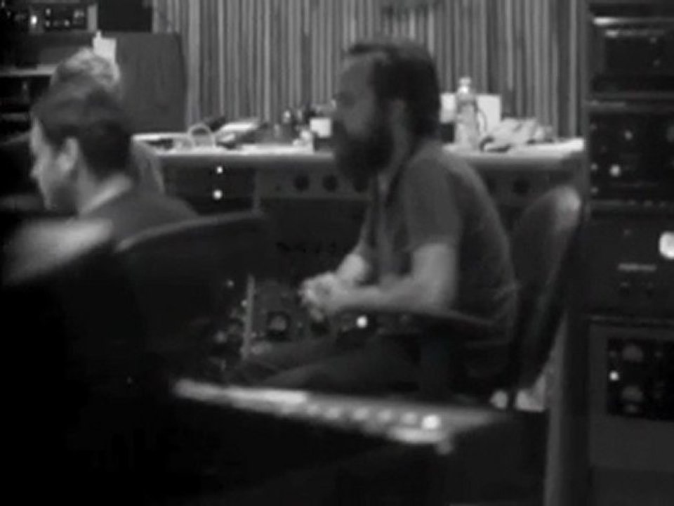 Flightless Bird, American Mouth (Wedding Version)