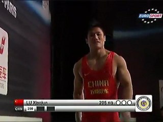 Zafer yine Lu Xiaojun'un