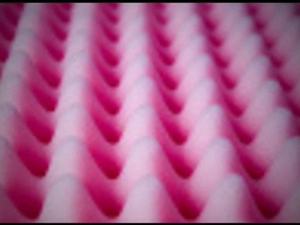 Spring Mattresses Vs. Memory Foam Mattresses