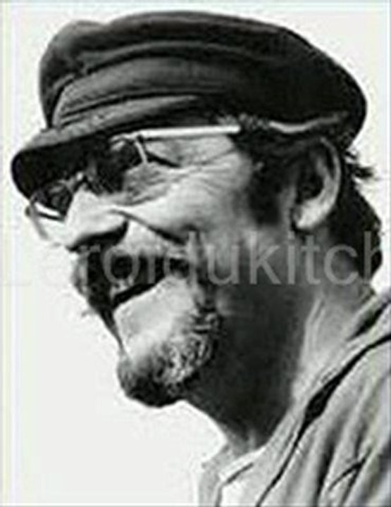 raoul de godewaersvelde - tous ch'ti qui pisent il tiens s biroute dans s main