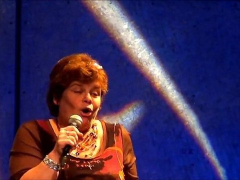 19 Miss Modestie - scène slam Mons - 28-10-2011