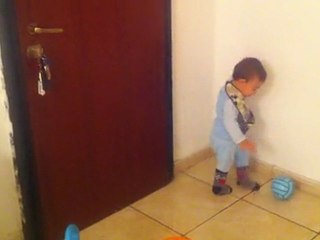 MN FILS IL JOUE O FOOT