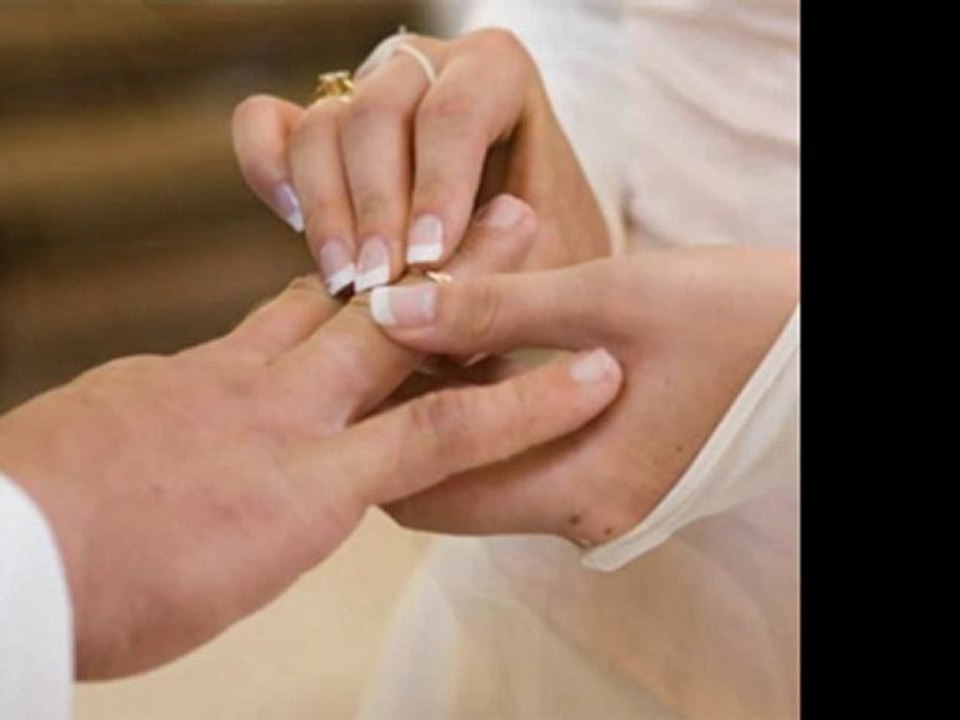 THE TWILIGHT SAGA: BREAKING DAWN - PART 1 - Sneak Peek "The Beginning of the End"