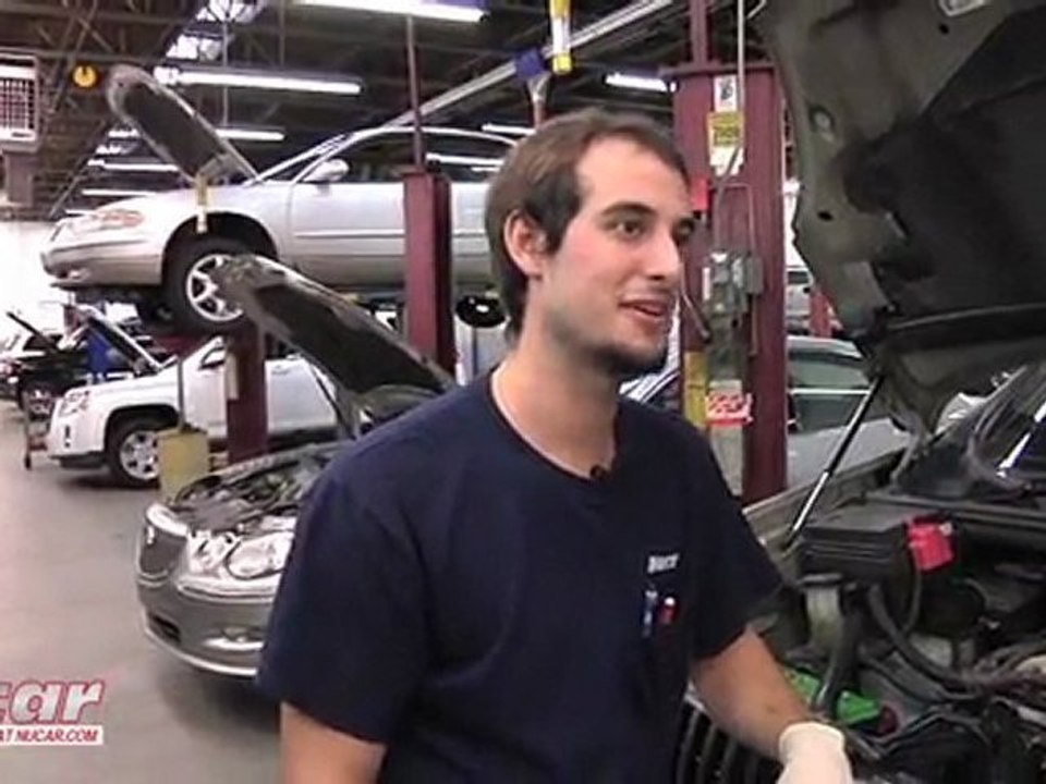 Service Department - Newark, DE - Checking Fluids