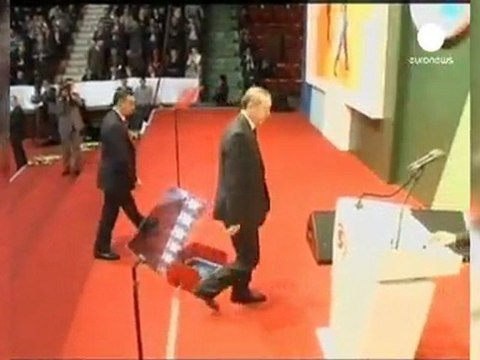 Turchia: si aggrava bilancio del terremoto a Van