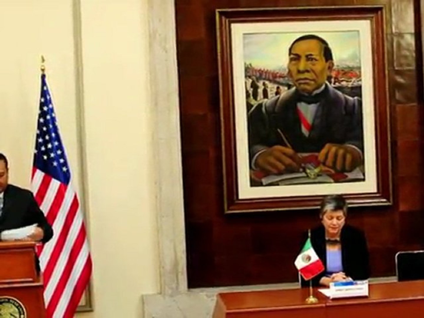 Queda de helicóptero mata ministro mexicano