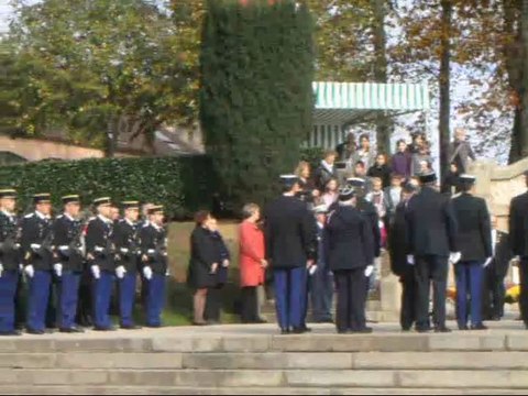 Défilé du 11 Novembre 2011 a BELLAC (87)