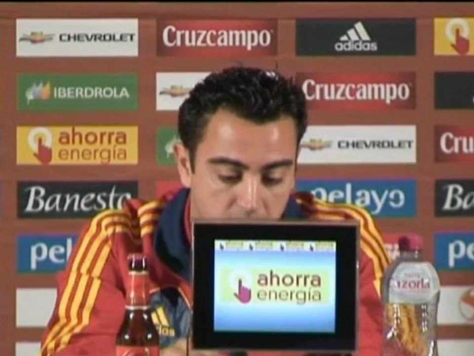 Spanien mit breiter Brust