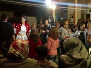 FATMA İLE MUSTAFA  RESİMLERİN ÇEKİLDİĞİ AN