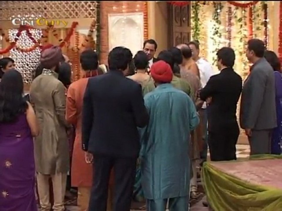 Dharmendra in Sabke Sapne Saware Preeto