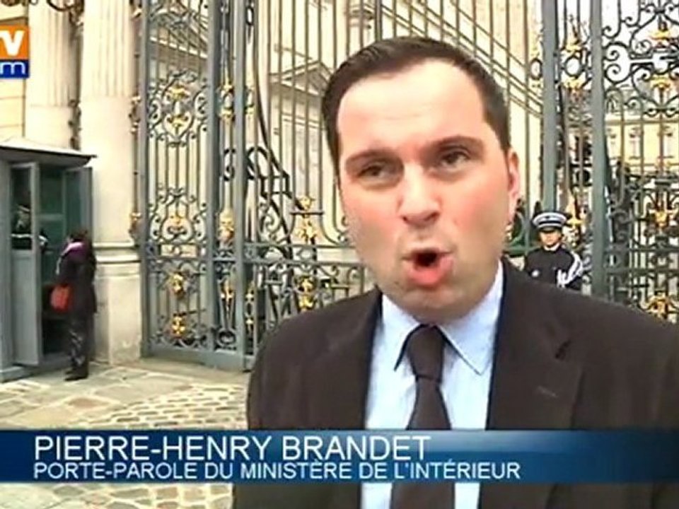 Motards : remonter les files bientôt autorisé ?