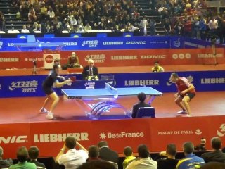 Coupe du monde 2011 Paris : Adrien Mattenet (Fra, n°24) Vladimir Samsonov (Blr, n°9)