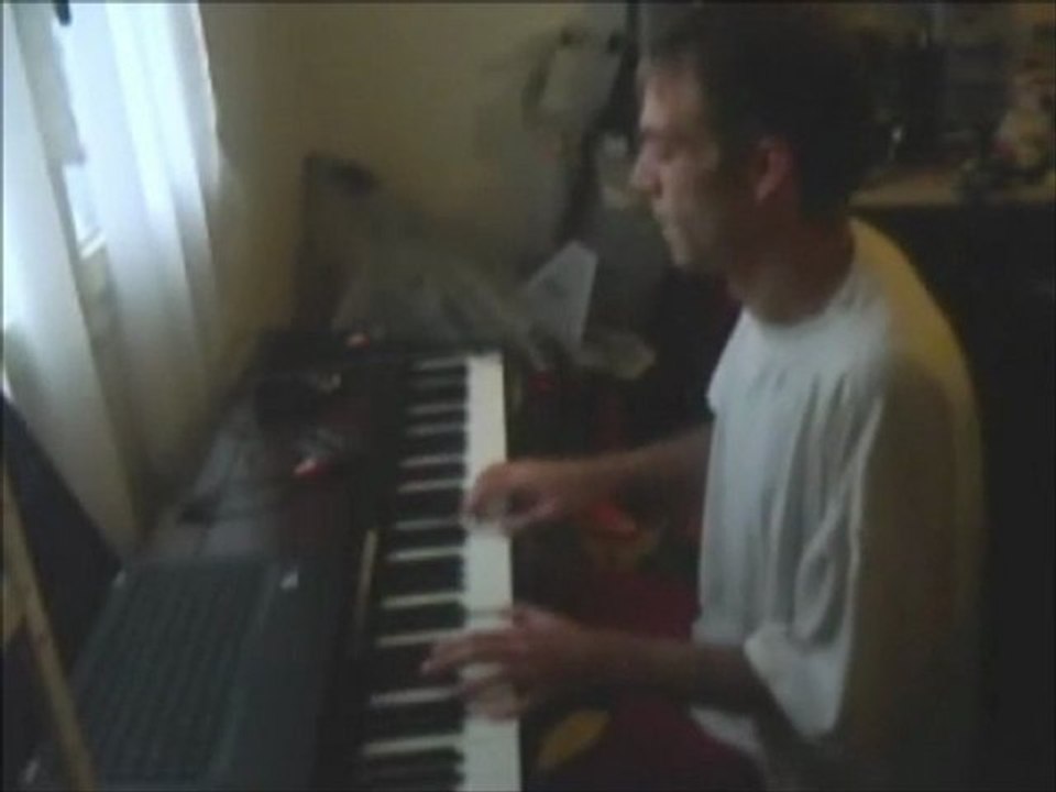 i'll be waiting lenny kravitz alternative track . Laocoon on piano1