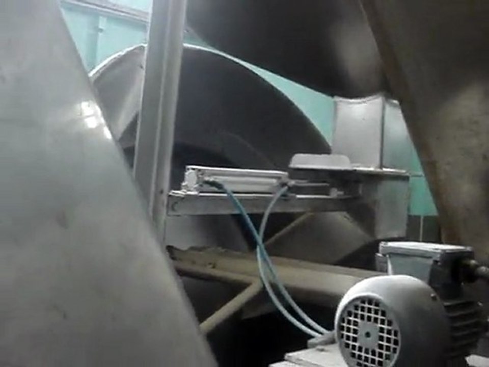 white chickpeas dipping, white chickpeas rotating machines, shelled peanuts production line, shelled peanuts automatic salting, shelled peanuts manual salting, shelled peanuts rotating machines, coffee production line, coffee roasting oven, coffee rotatin