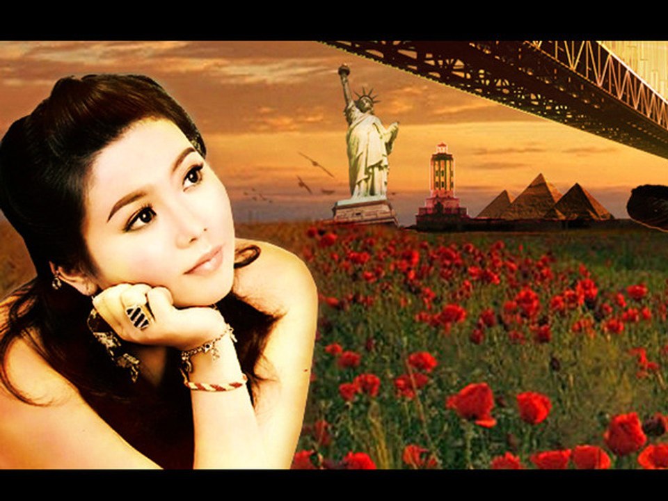 (:MONTAGE:) Photoshop-> A chaque page une histoire...
