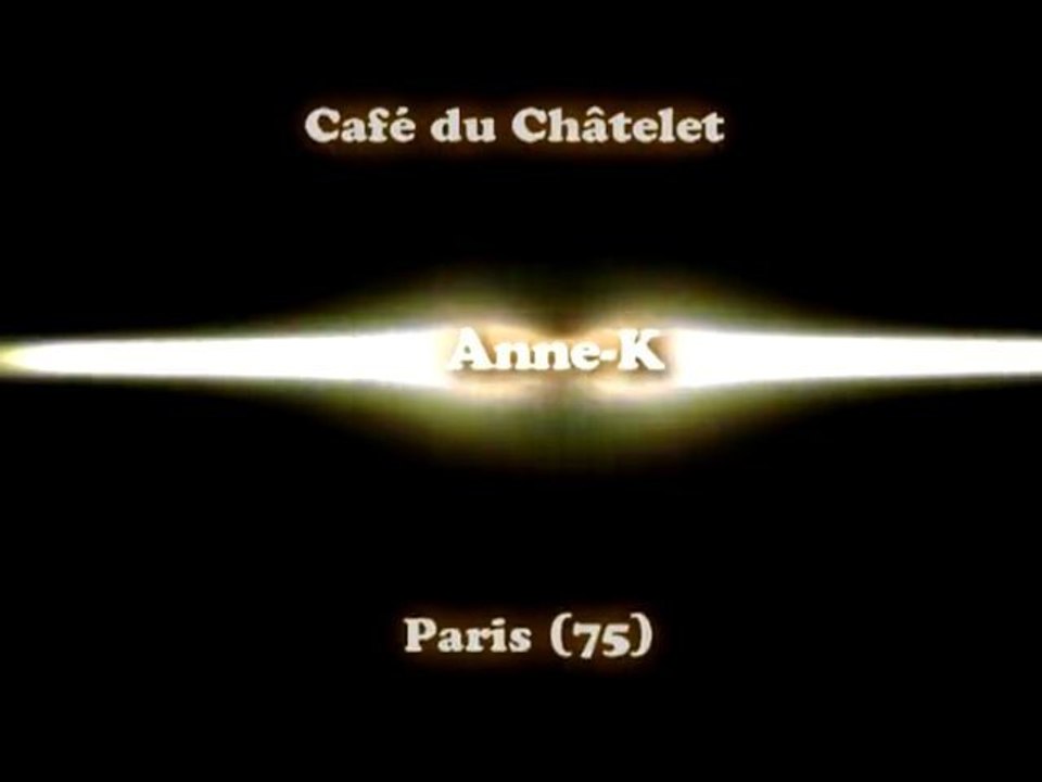 Soirée de sélections du championnat d'île-de-France de karaoké au Café du Châtelet (Paris, 75) - Interprêtation de Anne-K