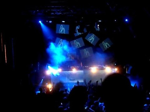 FINAL ZATOX ET DEBUT DE SET POUR ENDYMION @ EXPLOSION DU 10/11/11 AU NINKASI KAO