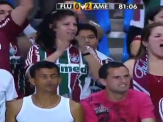 FOOTBALL: Championnat bresilien: Fluminense rate le coche