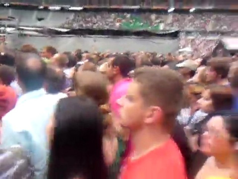 Mix 1ere partie du concert des Black Eyed Peas 22 juin 2011 (David Guetta)