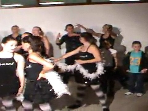 J AI EU L HONNEUR DE DANSER AVEC MES PETITES DANSEUSES