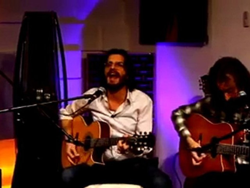 Flört-Özledim (Akustikhane)