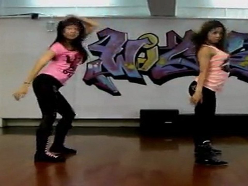 LION choreo cat walk