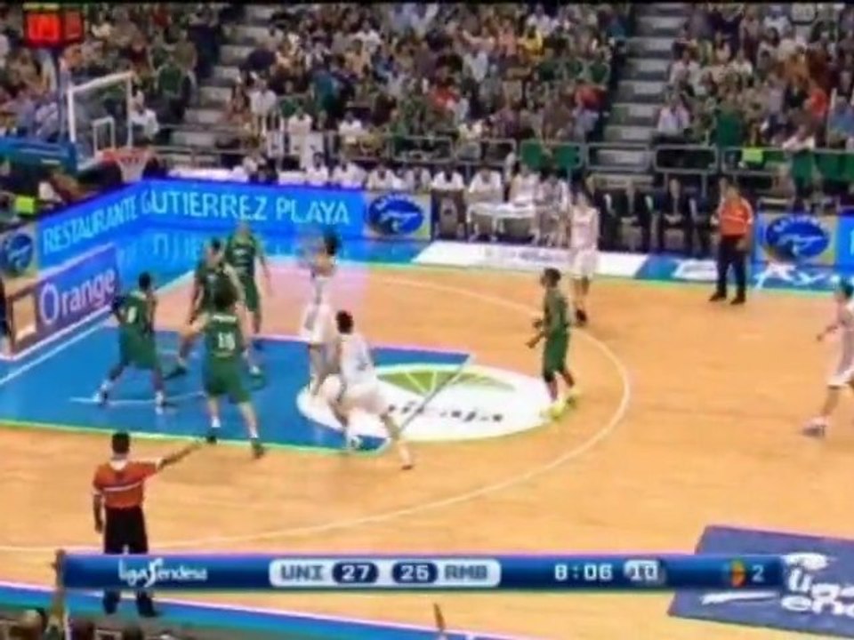 ACB: Madrid torna alla vittosia su Malaga