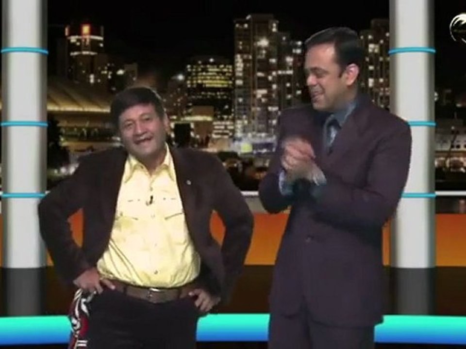 Dev Anand Explains Why SRK Made Ra.One