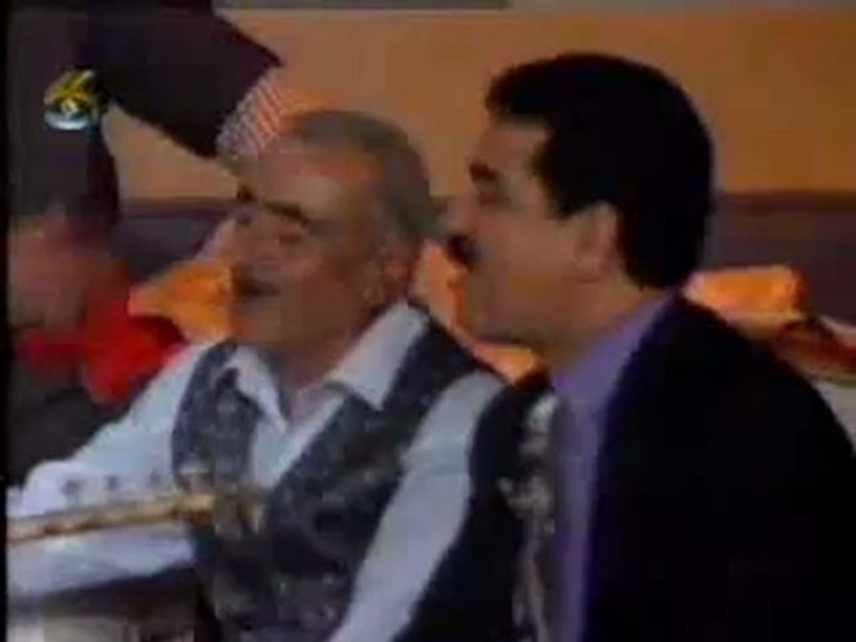 Kazancı Bedih & İbrahim Tatlıses - AĞAM ÇİĞ KÖFTE YOĞUR