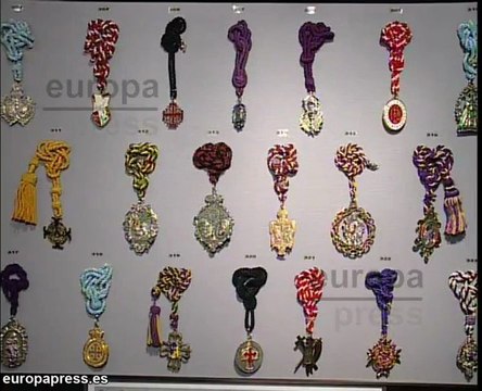 Sentimiento cofrade exhibe 400 medallas de cofradías