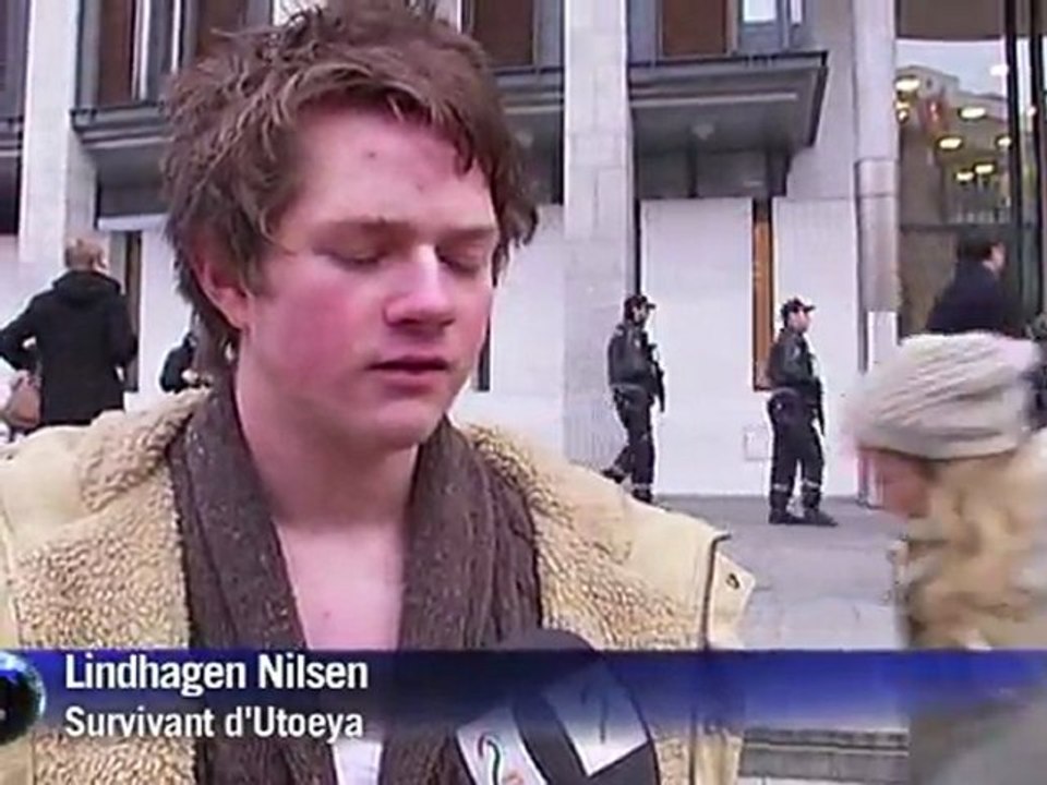 Breivik faz primeira aparição pública