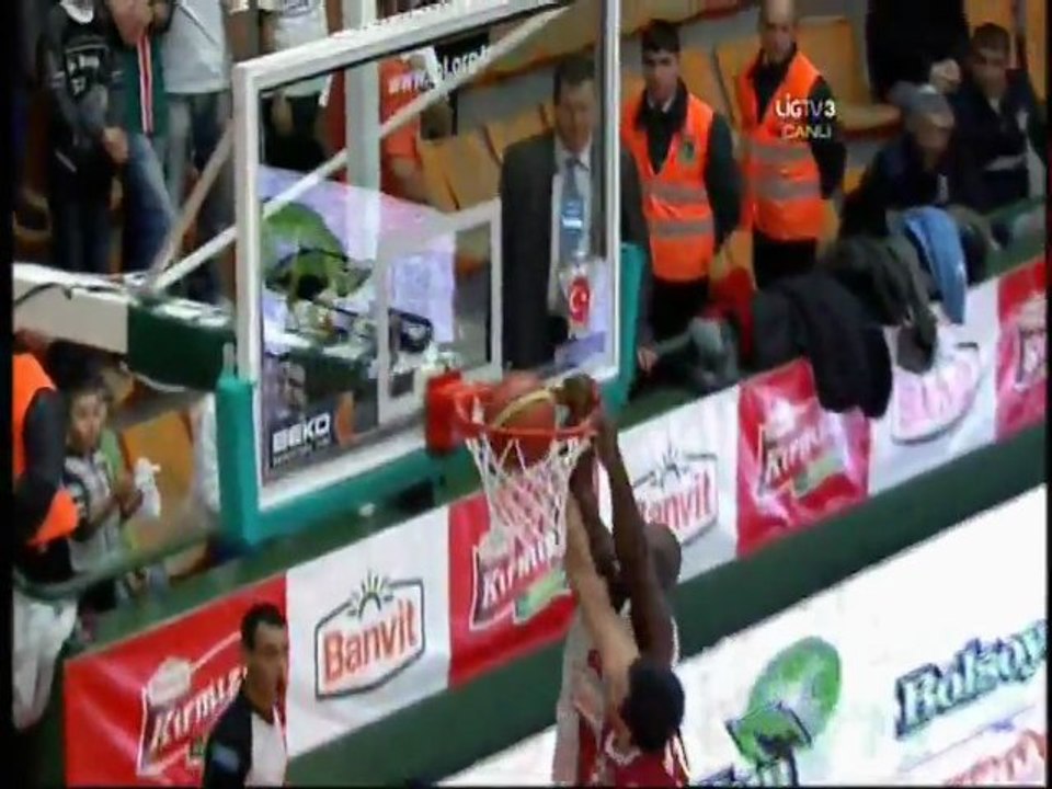 Beko Basketbol Ligi 5. hafta maçı Banvit-Tofaş Maçı Akıllarda Kalanlar.