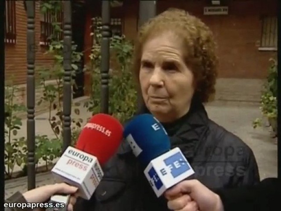 Esconde el cuerpo de su recién nacido en el armario